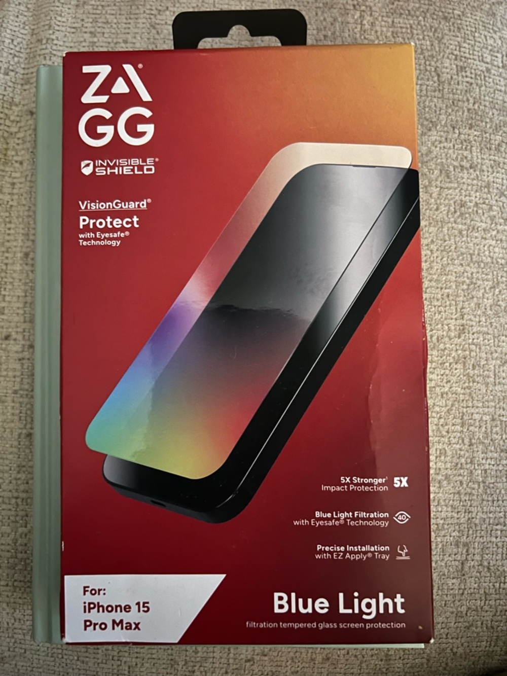 VisionGuard Blue Light Screen Protector for iPhone 15 Pro Max - Black